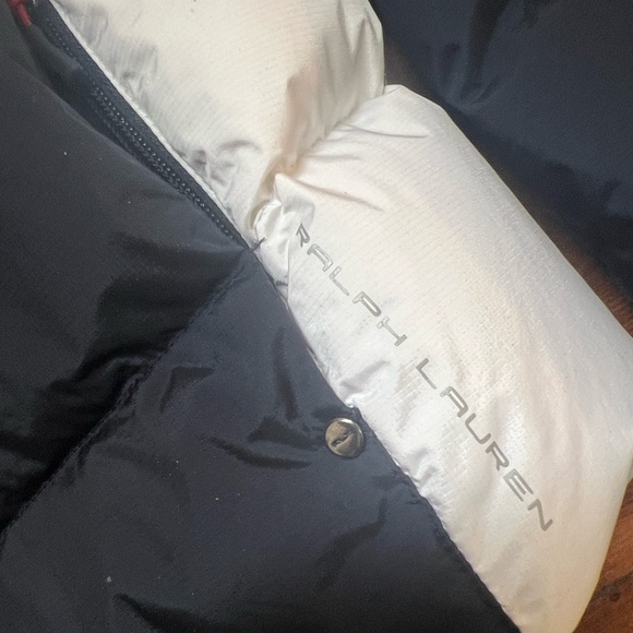 RLX Ralph Lauren Navy Puffer Jacket with Red and White Accents - Picture 6 of 16